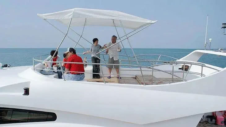 打開海南旅游的別樣方式，“艇”有魅力